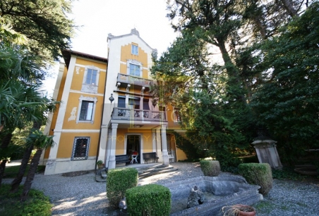 lake Como villa Liberty